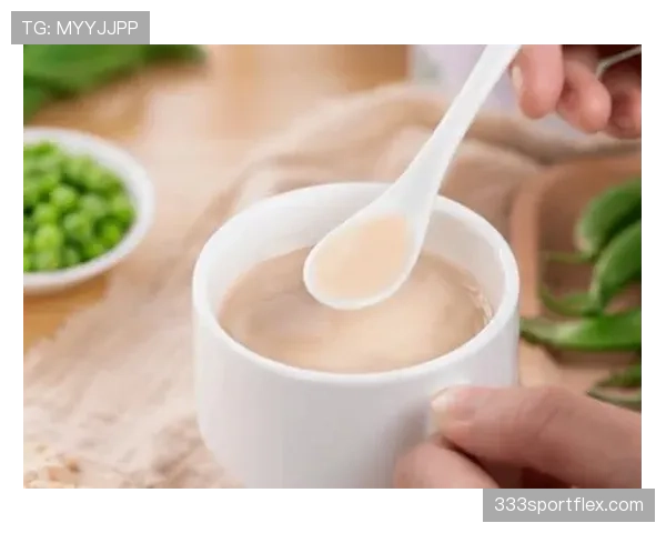 汪顺家的冰箱里塞满蛋白粉，连饮料都是按毫升算的